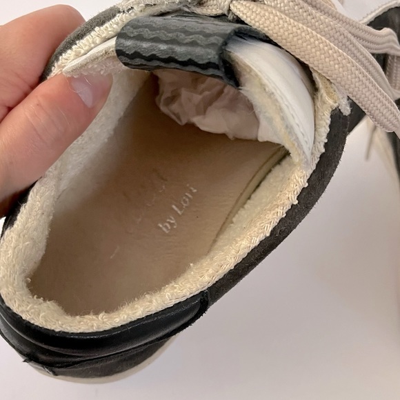 L’idea by Lori Distressed Star Leather Sneakers Size 39 (8). - Picture 9 of 10